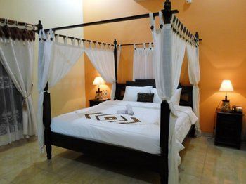 Oyo 326 Ndalem Padma Asri 2*