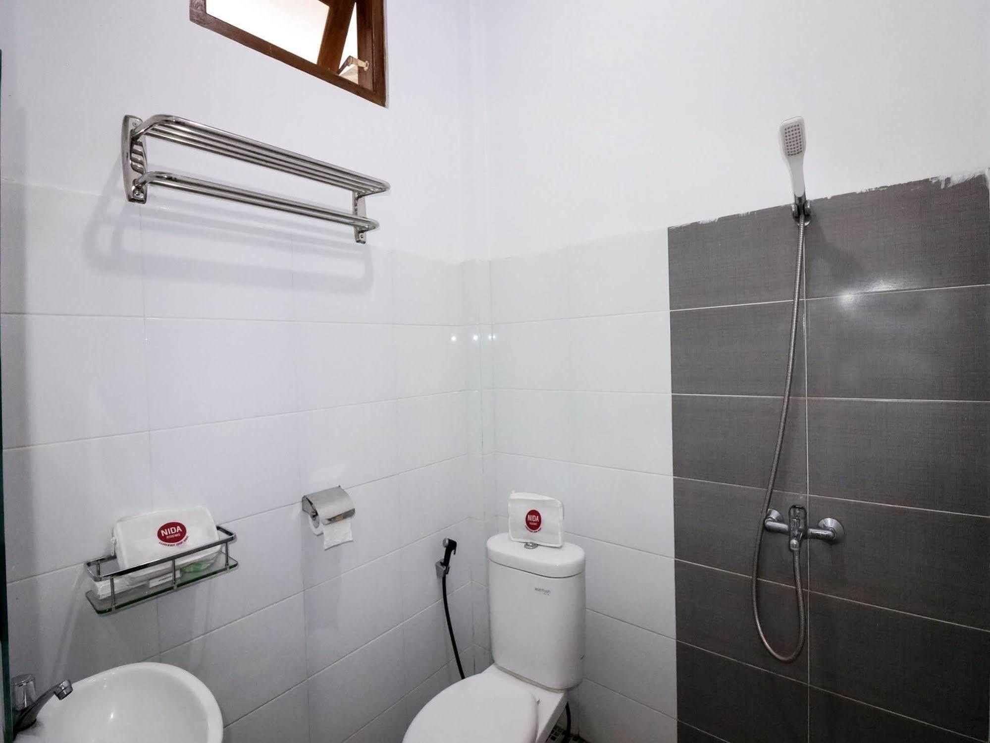 Oyo 326 Ndalem Padma Asri Hotel 2*
