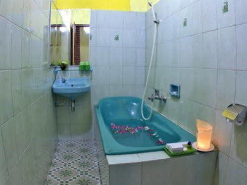 Oyo 326 Ndalem Padma Asri Hotel Sleman (Yogyakarta)