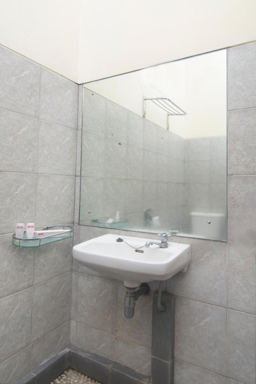 Hotel Oyo 326 Ndalem Padma Asri 2*